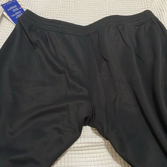 NWT- Champion - men’s 2XL. Game Day Jogger - Picture 5 of 10